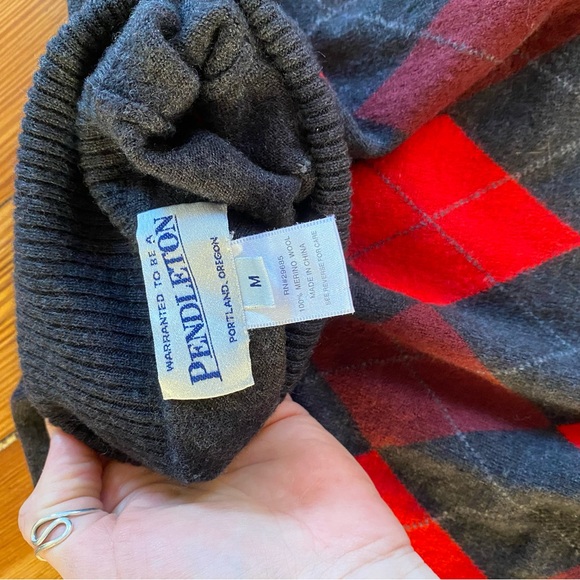 Pendleton 100% Merino Wool plaid red grey turtleneck sweater - Picture 3 of 4